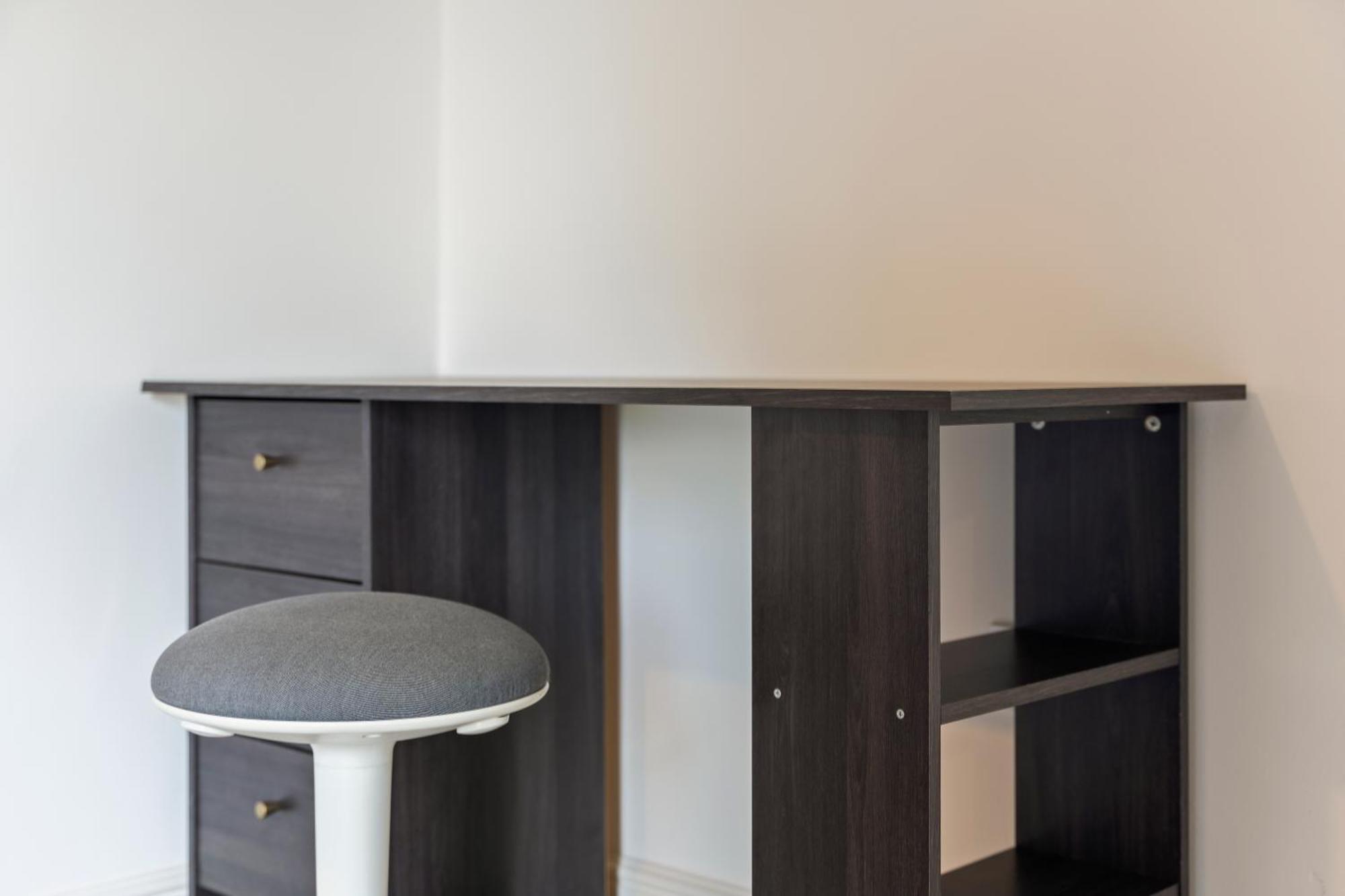 Bronze Haven - A Luxe And Cozy Stay In Birmingham Bagian luar foto